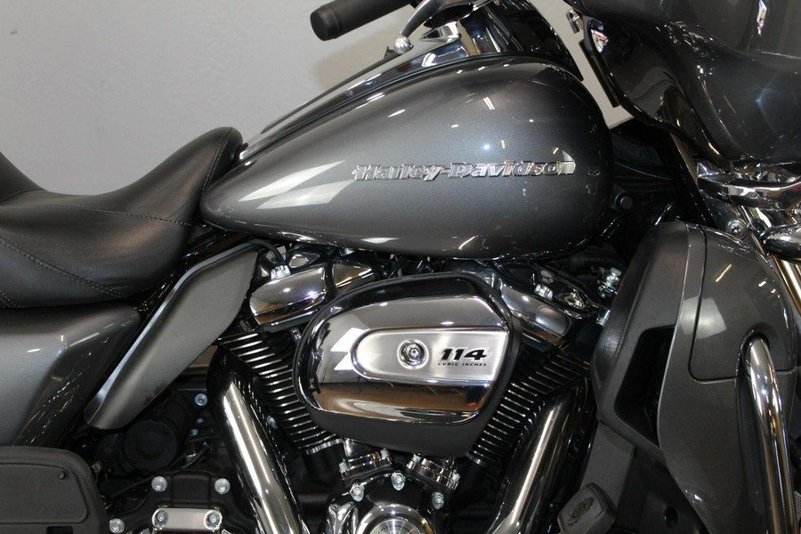 2022 Harley-Davidson® Ultra Limited GAUNT GRY MTLIC