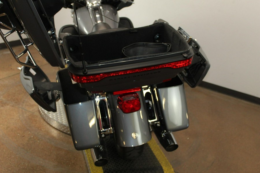 2022 Harley-Davidson® Ultra Limited GAUNT GRY MTLIC