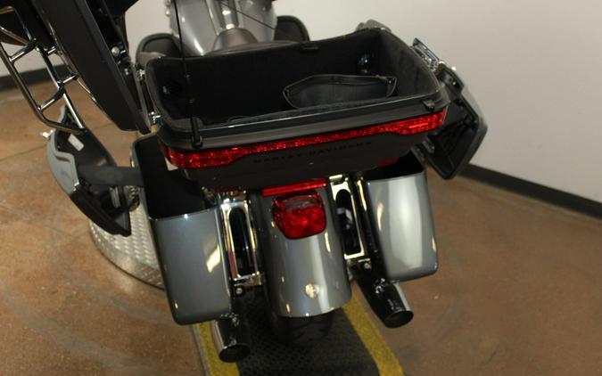 2022 Harley-Davidson® Ultra Limited GAUNT GRY MTLIC