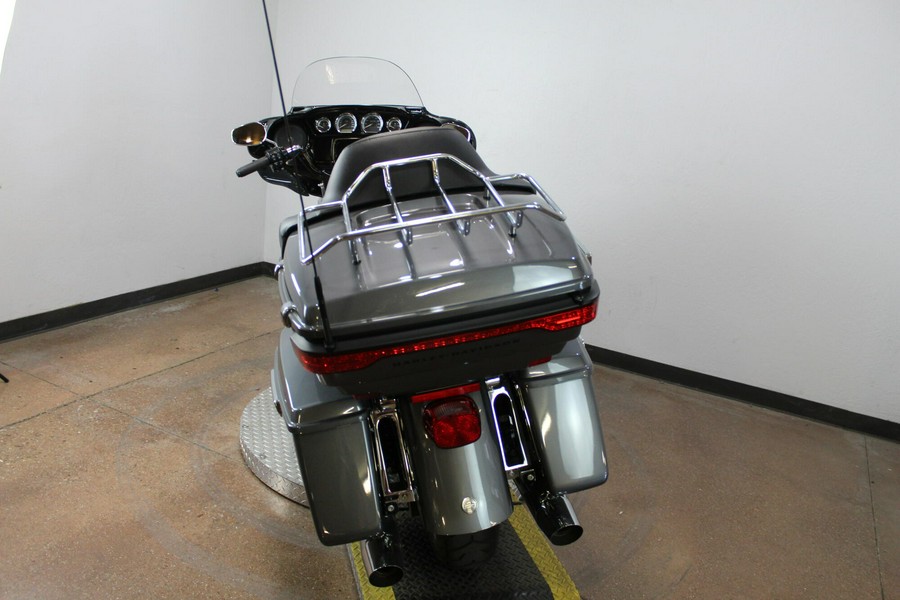 2022 Harley-Davidson® Ultra Limited GAUNT GRY MTLIC