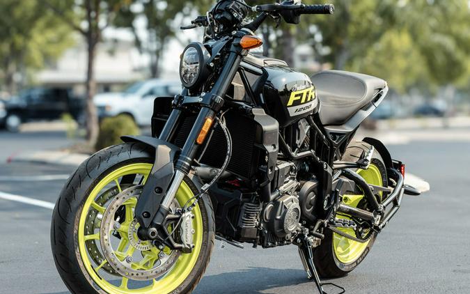 2024 Indian Motorcycle® FTR Sport Granite Gray/Blue