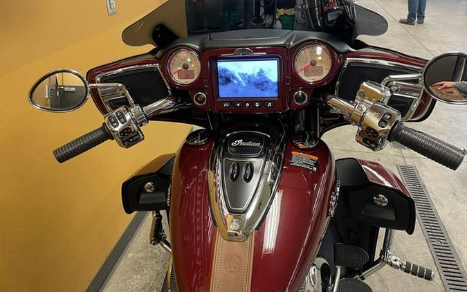 2020 Indian Roadmaster Burgundy Metallic
