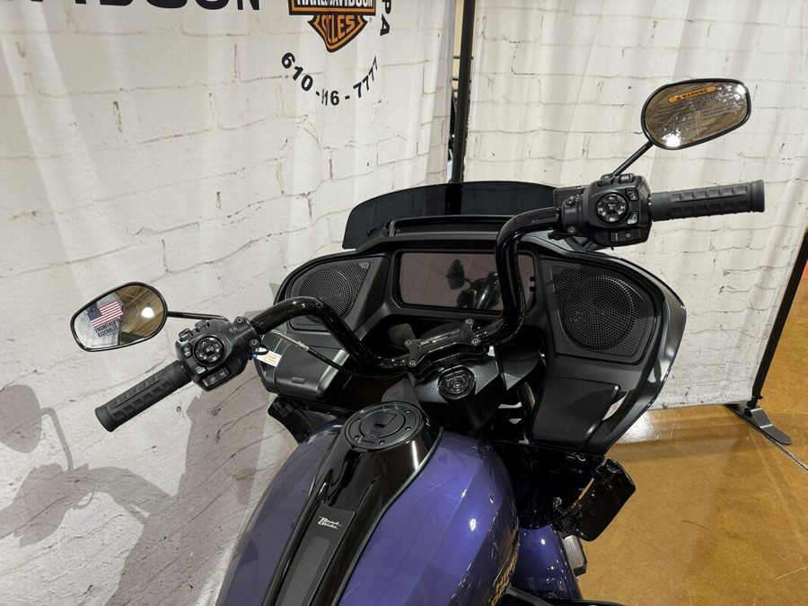 2026 Harley-Davidson® Road Glide® FLTRX 0034594155 Purple Abyss - Black