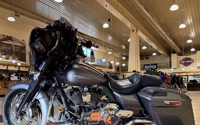 2014 Harley-Davidson Street Glide® Special