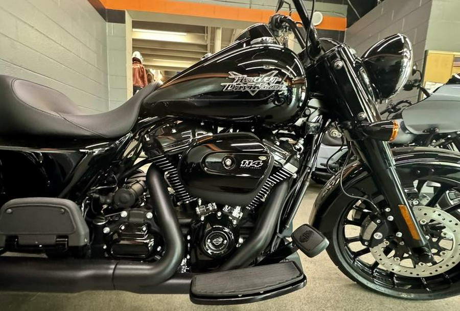 2024 Harley-Davidson® FLRT - Freewheeler®