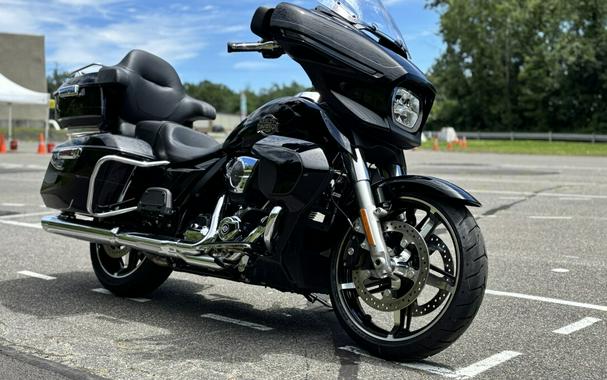 FLHXU 2025 Street Glide® Ultra