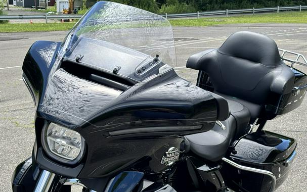FLHXU 2025 Street Glide® Ultra