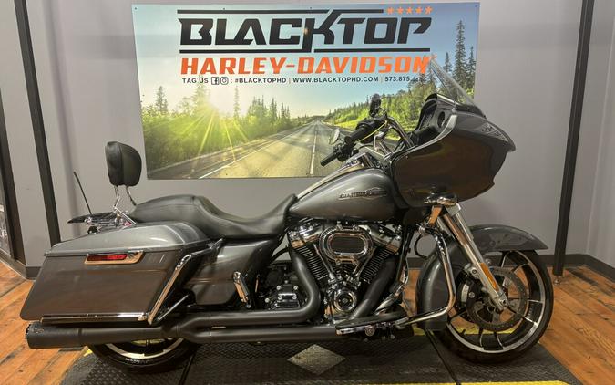 2021 Harley-Davidson® Road Glide® GAUNTLET GRAY METALLIC