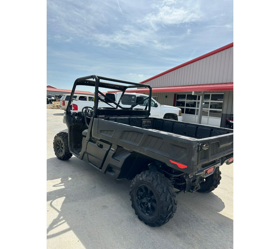 2023 Can-Am Defender PRO DPS HD10