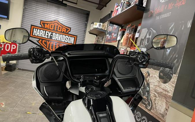 2024 Harley-Davidson® FLTRX - Road Glide®