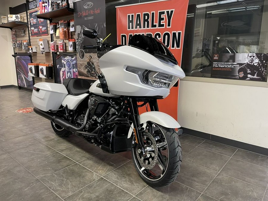 2024 Harley-Davidson® FLTRX - Road Glide®