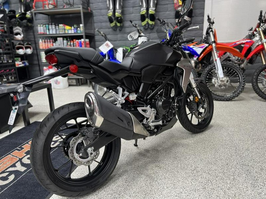 2019 Honda® CB300R