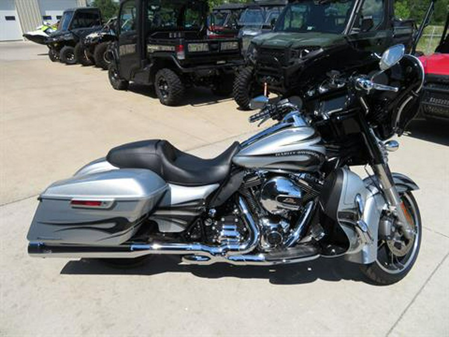 2015 Harley-Davidson Street Glide® Special