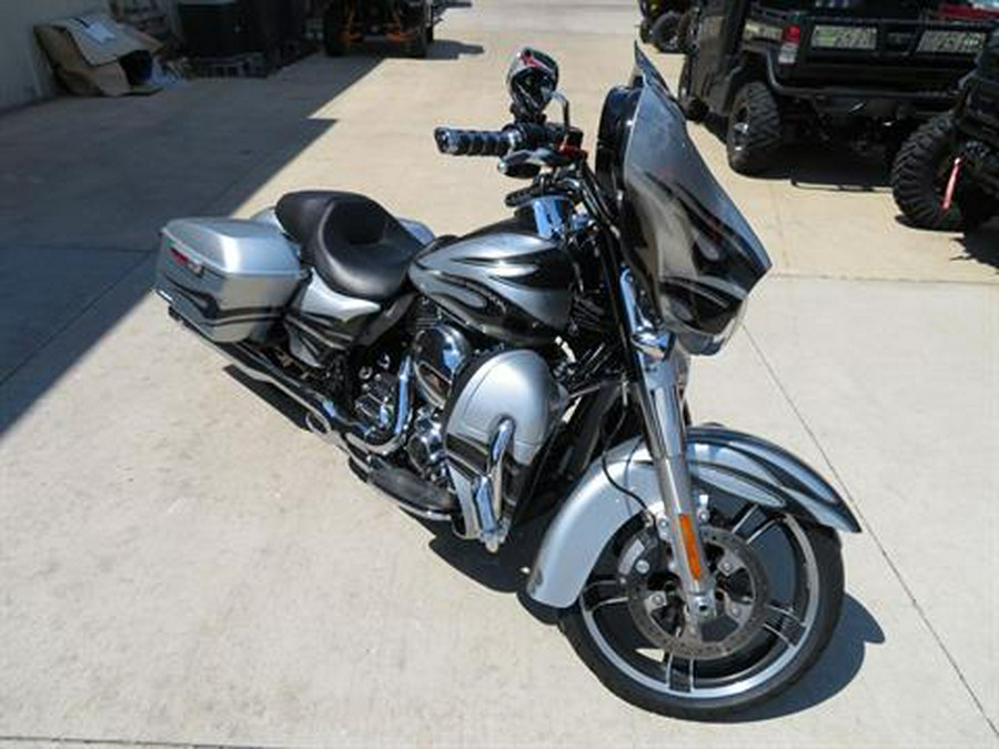 2015 Harley-Davidson Street Glide® Special