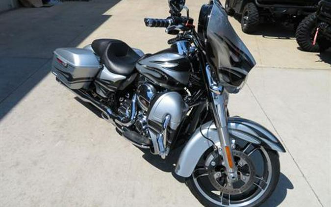 2015 Harley-Davidson Street Glide® Special