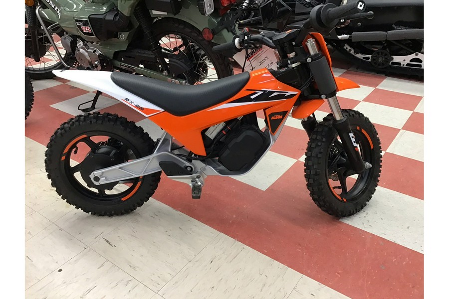 2024 KTM SX-E2