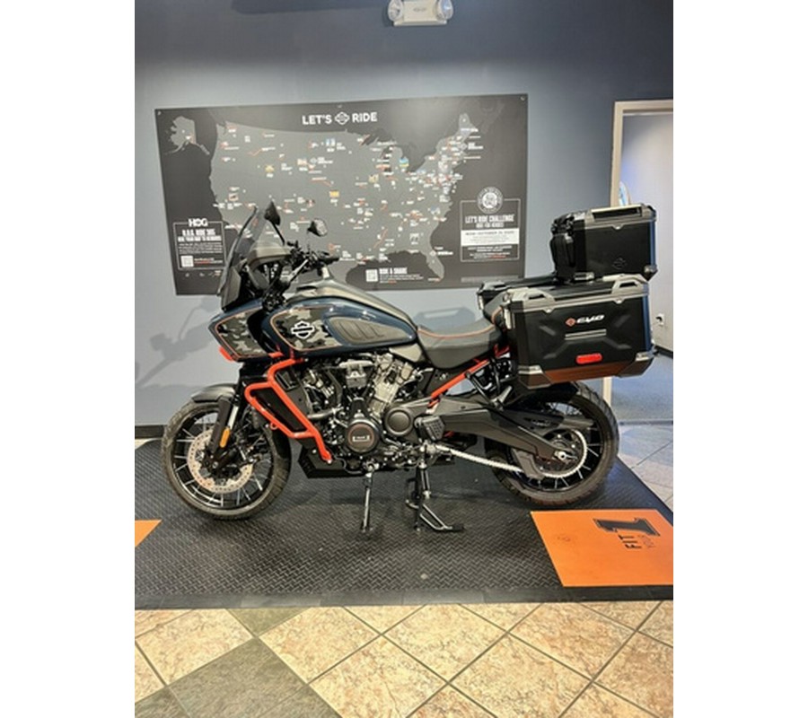 2025 Harley-Davidson Pan America CVO