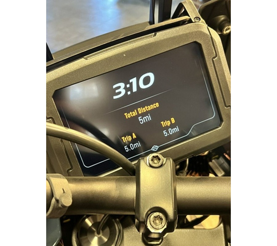 2025 Harley-Davidson Pan America CVO