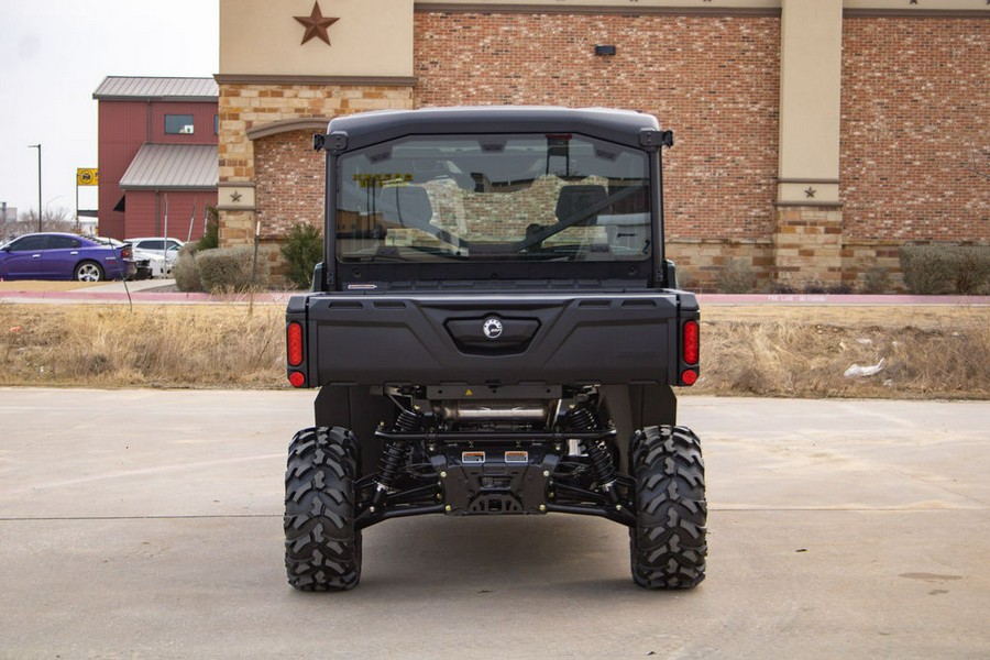 2026 Can-Am® Defender MAX DPS CAB HD10