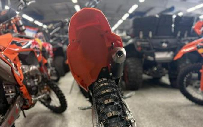 2026 KTM 300 SX