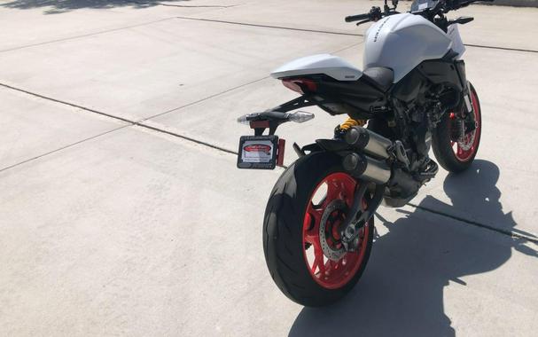 2027 Ducati MONSTER PLUS