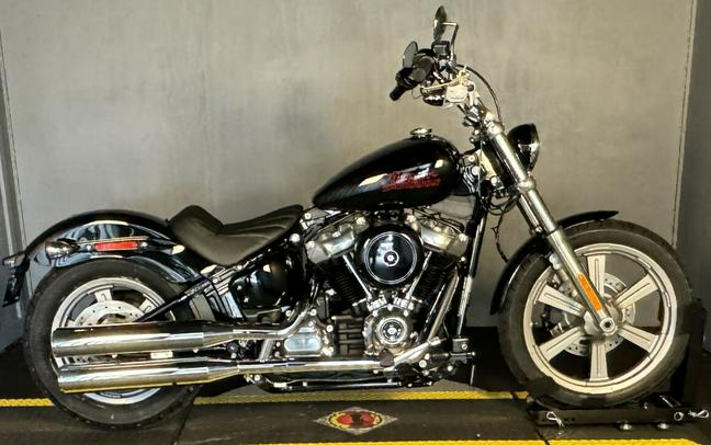 2024 Harley-Davidson Softail Standard 2024 FXST VIVID BLACK