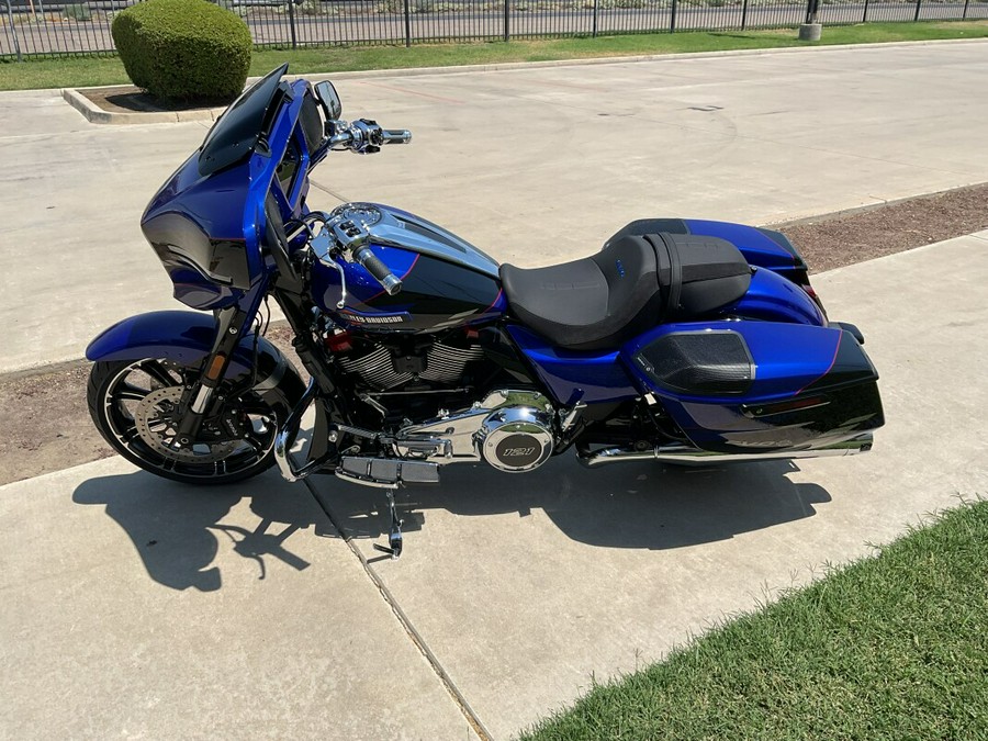 FLHXSE 2025 CVO™ Street Glide™