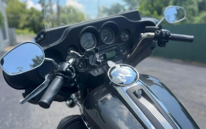 2008 Harley-Davidson FLHTCU - Ultra Classic Electra Glide