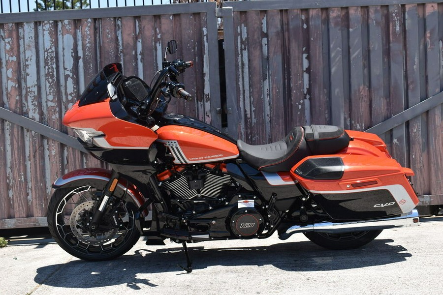 2024 Harley-Davidson® CVO™ Road Glide® FLTRXSE