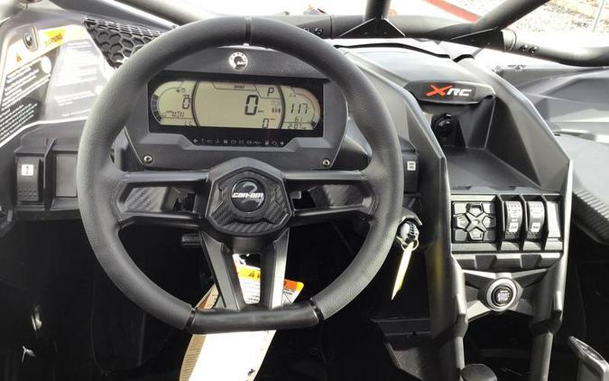 2025 Can-Am® Maverick X3 X rc Turbo RR 72