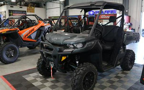 2024 Can-Am Defender XT HD10