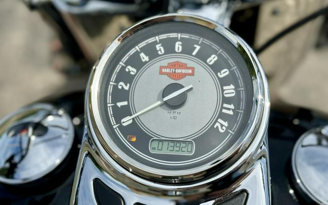 2017 Harley-Davidson Heritage Softail Classic Black Quartz