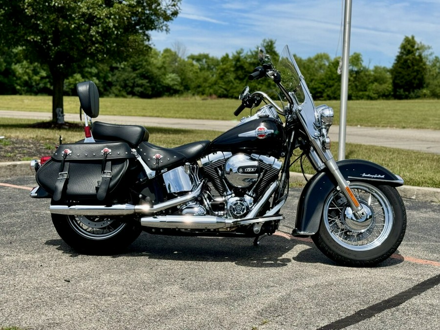 2017 Harley-Davidson Heritage Softail Classic Black Quartz