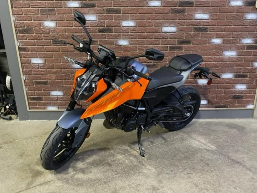 2024 KTM 250 Duke