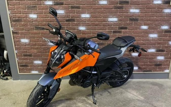 2024 KTM 250 Duke