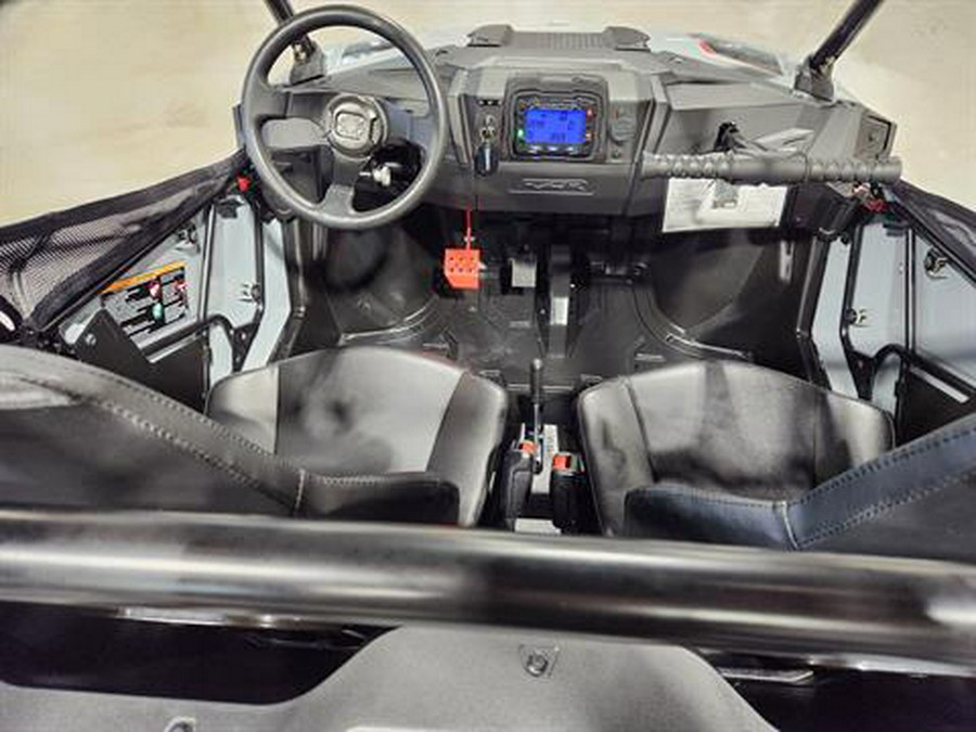 2024 Polaris RZR 200 EFI