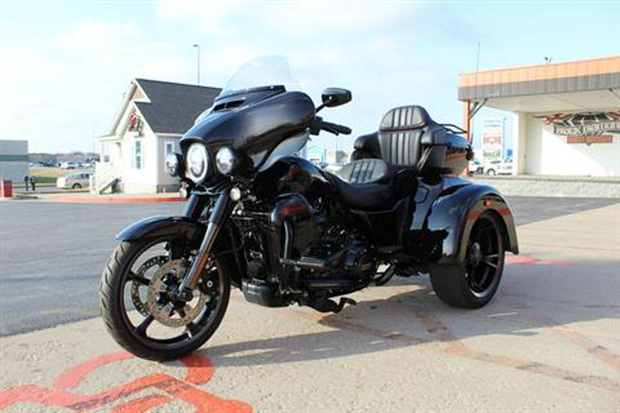 2021 Harley-Davidson CVO™ Tri Glide®