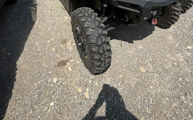 2026 Can-Am Defender MAX Limited HD11