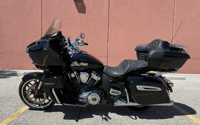 2023 Indian Motorcycle® Pursuit Limited Black Metallic
