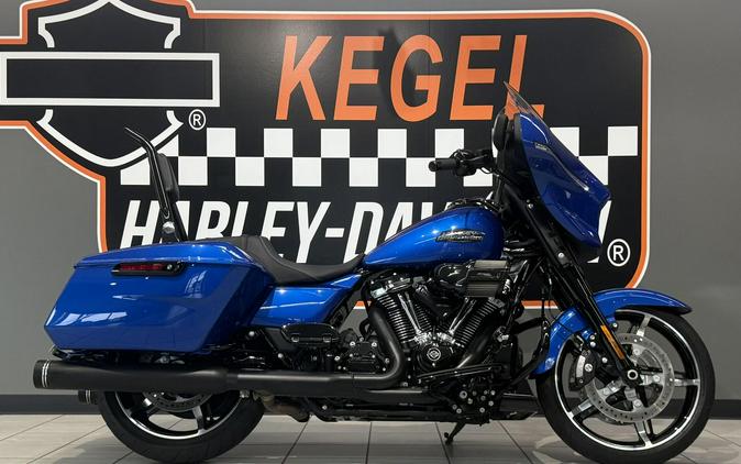 2024 Harley-Davidson® Street Glide® Blue Burst - Black Finish