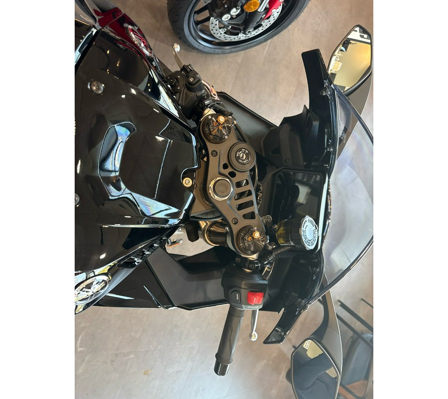 2027 Yamaha YZF-R9