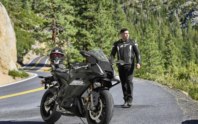 2027 Yamaha YZF-R9