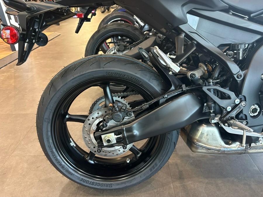 2027 Yamaha YZF-R9