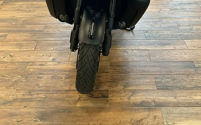 2024 Indian Motorcycle® Pursuit® Dark Horse® Black Smoke