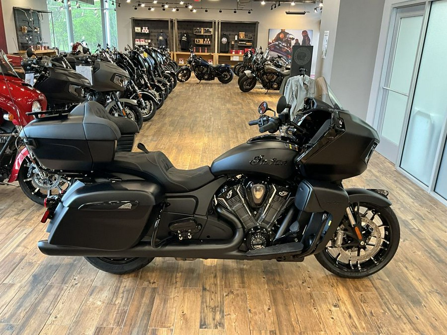 2024 Indian Motorcycle® Pursuit® Dark Horse® Black Smoke