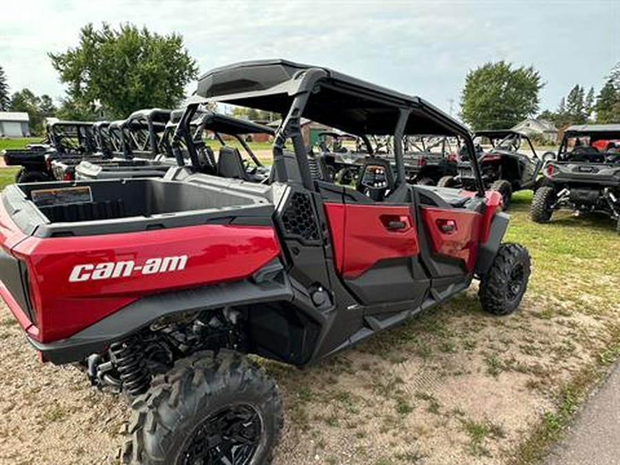 2025 Can-Am Commander MAX XT 700