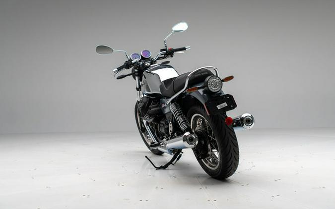 2024 Moto Guzzi V7 Special