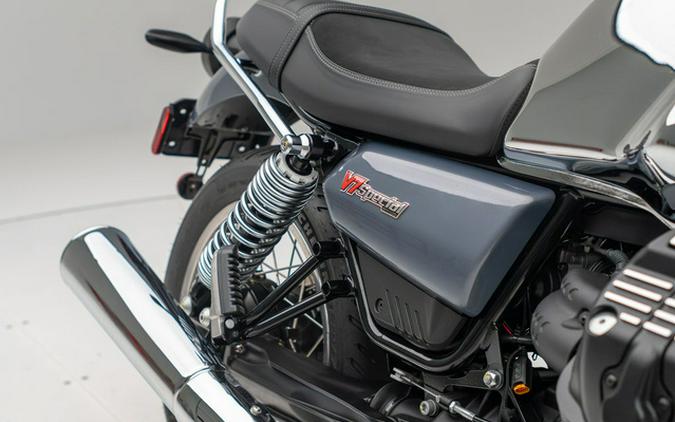 2024 Moto Guzzi V7 Special