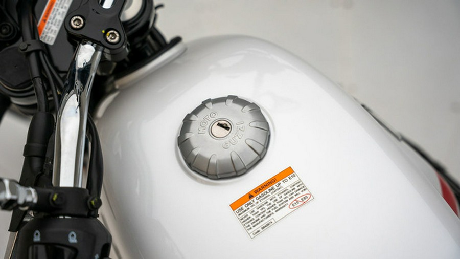 2024 Moto Guzzi V7 Special