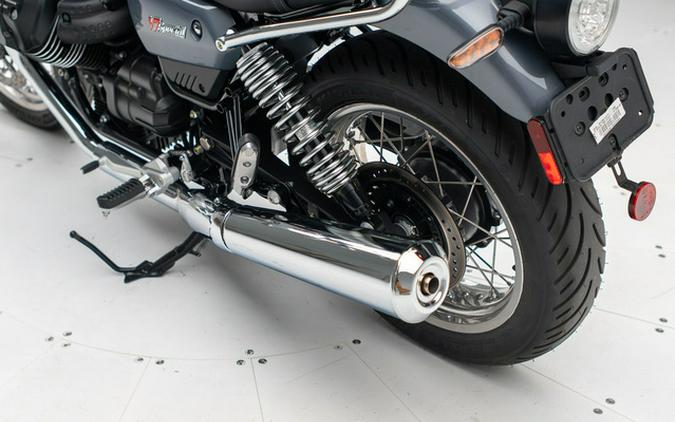 2024 Moto Guzzi V7 Special
